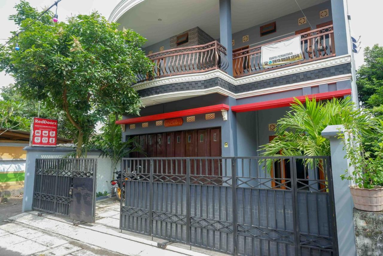 Reddoorz Syariah Near Monumen Jogja Kembali Hotel Kejayan Buitenkant foto